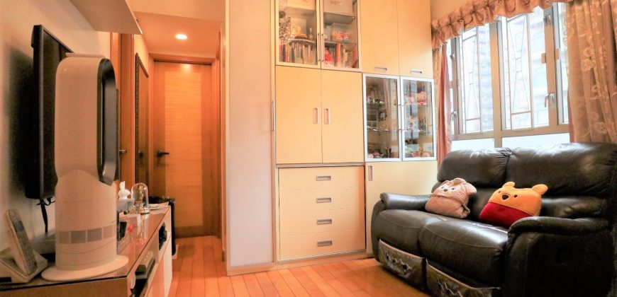 Shun Tai Building – Fully furnished flat next to MTR