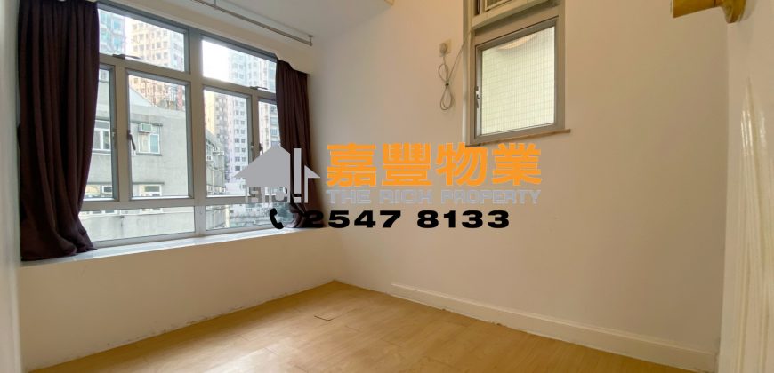 Hoi Sing Building – Decent size 2 bedrooms apartment